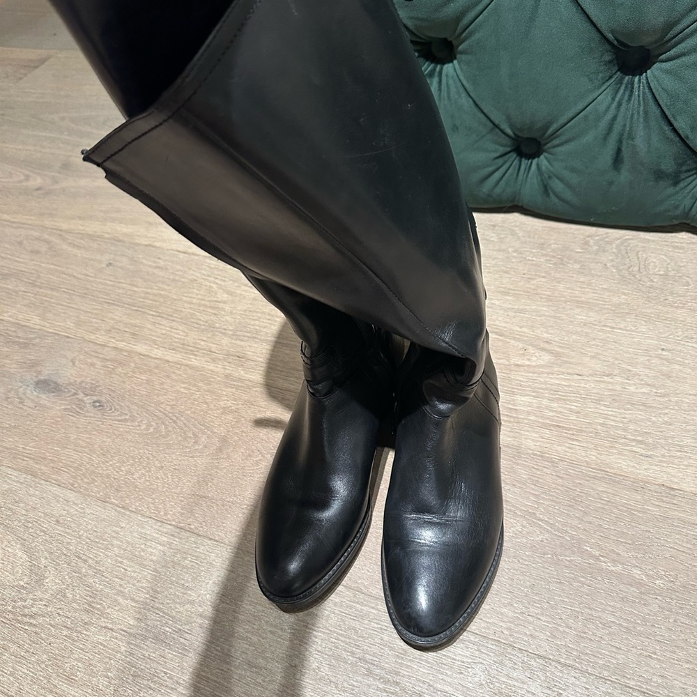 Boots - Picture 6 of 13